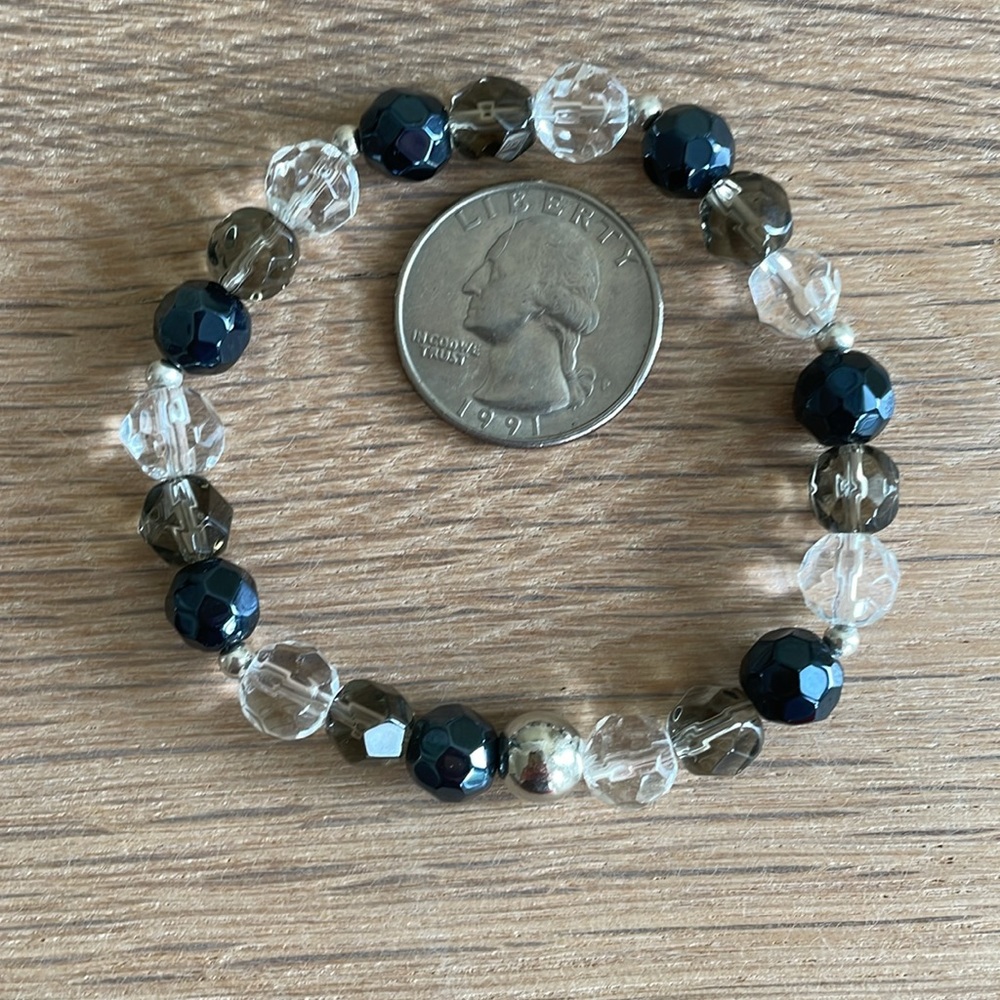 HAND CRAFTED BEADED STRETCHY BRACELET Black Gray Clear Silver Statement Jewelry - Picture 9 of 13